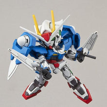 画像をギャラリービューアに読み込む, 【新品】 SDガンダムEXスタンダード 機動戦士ガンダム00 ダブルオーガンダム 色分け済みプラモデル 佐賀
