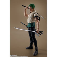 画像をギャラリービューアに読み込む, 【新品】 S.H.Figuarts ロロノア・ゾロ(A Netflix Series: ONE PIECE) A Netflix Series: ONE PIECE 倉庫