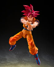 画像をギャラリービューアに読み込む, 【予約】 S.H.Figuarts ドラゴンボール超 超サイヤ人ゴッド孫悟空〈神の気を纏いし姿〉約145mm PVC&ABS製 塗装済み可動フィギュア