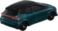 画像をギャラリービューアに読み込む, 【新品】 トミカ No.47 日産 ノート オーラ 佐賀