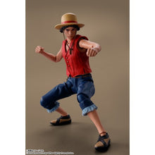 画像をギャラリービューアに読み込む, 【新品】 S.H.Figuarts モンキーDルフィ(A Netflix Series: ONE PIECE) 約145mm PVC&ABS製 塗装済み可動フィギュア 倉庫
