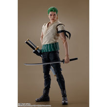 画像をギャラリービューアに読み込む, 【新品】 S.H.Figuarts ロロノア・ゾロ(A Netflix Series: ONE PIECE) A Netflix Series: ONE PIECE 倉庫