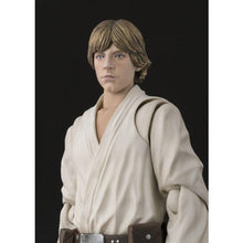 画像をギャラリービューアに読み込む, 【新品】 S.H.Figuarts ルーク・スカイウォーカー(A NEW HOPE)(再販版) 塗装済み可動フィギュア 倉庫
