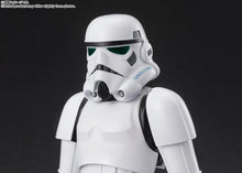 画像をギャラリービューアに読み込む, 【予約】 S.H.フィギュアーツ スター・ウォーズ ストームトルーパー -Classic Ver.- (STAR WARS: A New Hope) ABS&amp;PVC製 塗装済み可動フィギュア

