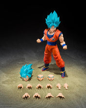 画像をギャラリービューアに読み込む, 【新品】 S.H.Figuarts ドラゴンボール超 超サイヤ人ゴッド超サイヤ人孫悟空 -限界を超えし蒼き力- 約145mm PVC&amp;ABS製 塗装済み可動フィギュア 佐賀
