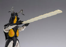 画像をギャラリービューアに読み込む, 【予約】 S.H.Figuarts ウルトラマン ゼットン 60th Anniversary Edition 約160mm PVC&amp;ABS製 塗装済み可動フィギュア
