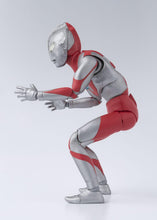 画像をギャラリービューアに読み込む, 【新品】 S.H.Figuarts ウルトラマン(Aタイプ)(再販版) PVC&amp;ABS製 塗装済み可動フィギュア 佐賀
