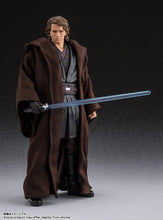 画像をギャラリービューアに読み込む, 【予約】 S.H.フィギュアーツ アナキン・スカイウォーカー -Classic Ver.- （STAR WARS: Revenge of the Sith） PVC&amp;ABS&amp;布製 塗装済み可動フィギュア
