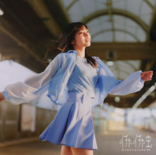 画像をギャラリービューアに読み込む, 【予約】 イチャイチャ虫(Type-A)(Blu-ray Disc付) CD 日向坂46
