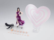 画像をギャラリービューアに読み込む, 【新品】 S.H.Figuarts ONE PIECE ボア・ハンコック -マリンフォード頂上決戦- 約160mm PVC&amp;ABS製 塗装済み可動フィギュア 佐賀
