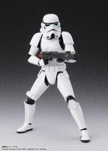 画像をギャラリービューアに読み込む, 【予約】 S.H.フィギュアーツ スター・ウォーズ ストームトルーパー -Classic Ver.- (STAR WARS: A New Hope) ABS&amp;PVC製 塗装済み可動フィギュア
