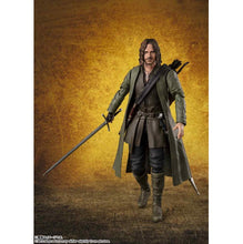 画像をギャラリービューアに読み込む, 【新品】 S.H.Figuarts アラゴルン (ロードオブザリング) 約155mm PVC&amp;ABS&amp;布製 塗装済み可動フィギュア 佐賀

